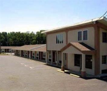 White Oaks Motel