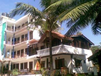 Candolim Dreams Beach Resort