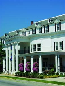 Historic Boone Tavern Hotel and Restaurant