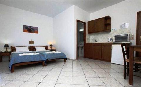 Niriides Hotel Apts Studios