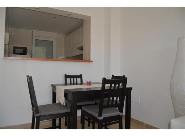 Apartment with Balcony Free WiFi - 7208