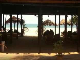 Sand Sapphire Beach Bungalow
