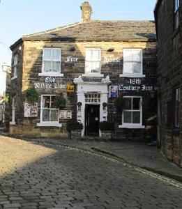 The Old White Lion Hotel