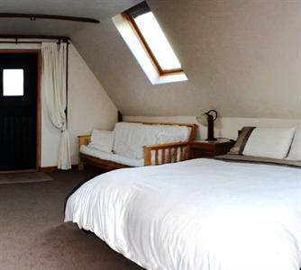 Whistlecraft Lodge