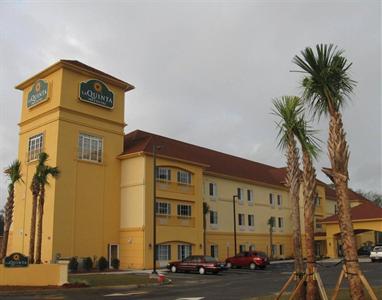 La Quinta Inn & Suites Suites Satsuma