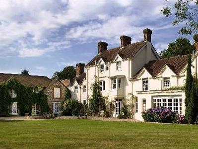 Esseborne Manor