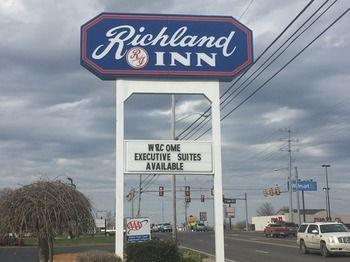 Richland Inn Lawrenceburg