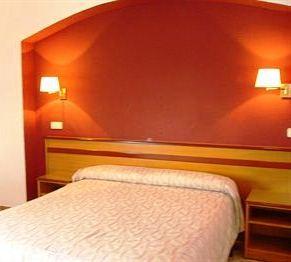 Can Pou Hostal Caldes de Malavella