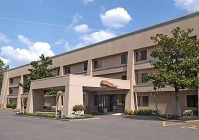 Baymont Inn & Suites Memphis East