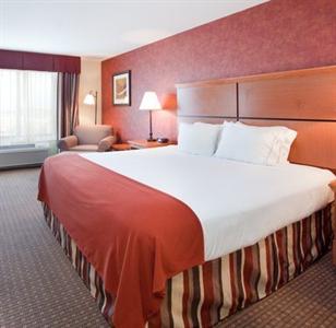 Holiday Inn Express Hotel & Suites Loveland