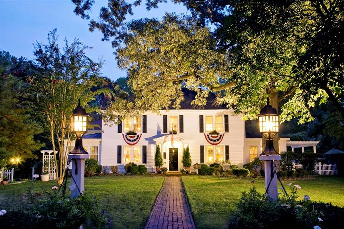 A Williamsburg White House Bed and Breakfast