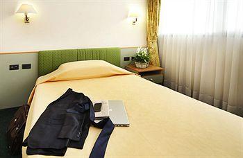 Rege Residence Milano Linate