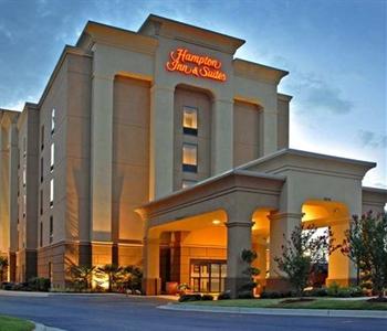 Hampton Inn & Suites ATL-Six Flags