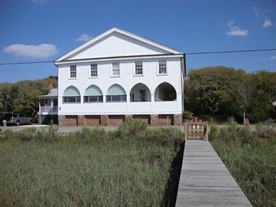 The Pelican Inn Pawleys Island