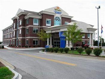 Holiday Inn Express Hotel & Suites Frankfort