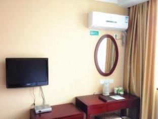 Green Tree Inn Nanjing Gaochun Zhenxing Road Express Hotel