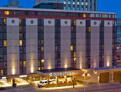 DoubleTree by Hilton Hotel Milwaukee Downtown