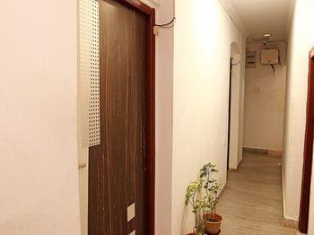 OYO Rooms Ashutosh Mukherjee Road