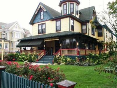 The Albert Stevens Inn