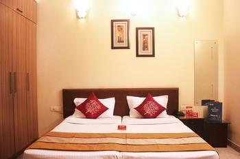 OYO Rooms Near Paras Hospital