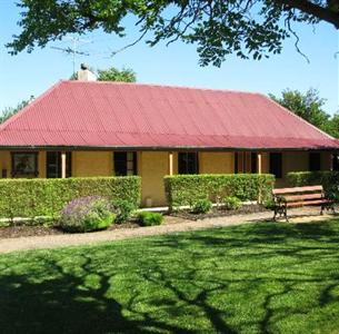 Goat Square Cottages