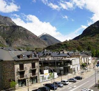 Apartamentos Los Lagos Benasque