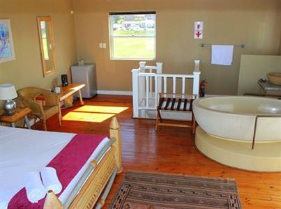 1 Point Village Guesthouse & Holiday Cottages Mossel Bay