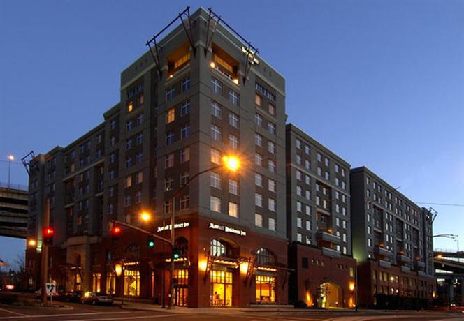 Residence Inn Portland Downtown/RiverPlace