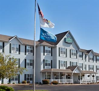 Country Inn & Suites Moline Airport