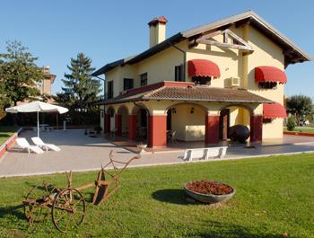 Villa ai Tigli B&B