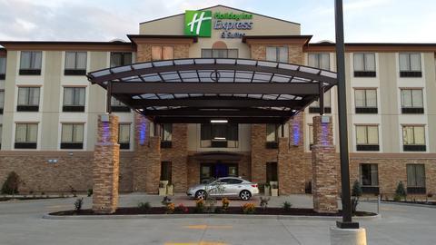 Holiday Inn Express Hotel & Suites St Louis NE Lambert Field