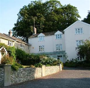Field Farmhouse
