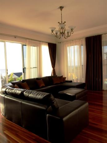 Homestay in Hallett Cove near Hallett Cove Beach Railway Station