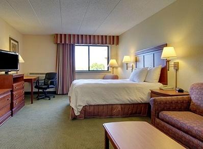 AmericInn Hotel & Suites Bloomington West