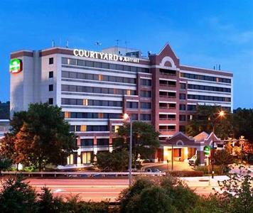 Courtyard by Marriott Alexandria