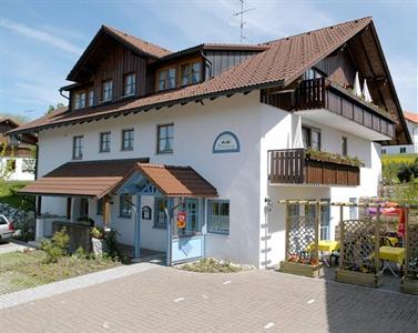 Cafe & Pension Sternberg