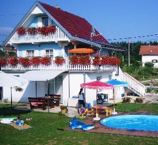 Pool Apartments Plitvice Lakes