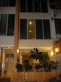 Urban House Bang Rak