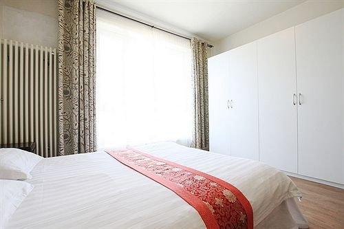 Sun Serviced Apartments Huamao