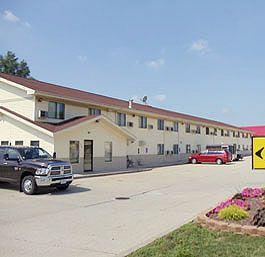 Super 8 Motel Elkhart