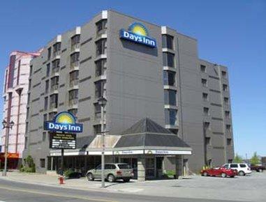 Days Inn Near The Falls