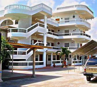 Las Palmas Hotel Corozal