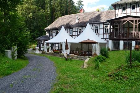 Weihertalmuhle Waldgasthof and Pension