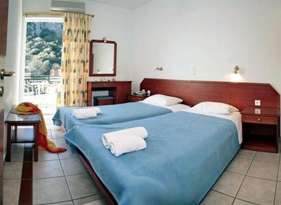 Mirsini Hotel Agios Isidoros