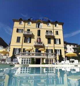 Caroline Hotel Brusimpiano