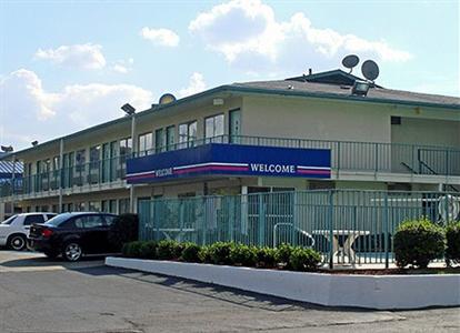 Motel 6 Murfreesboro