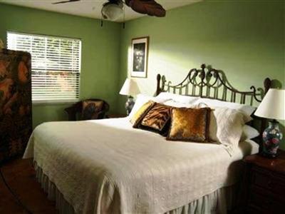 Beach Place and Sand Dollar Guesthouse