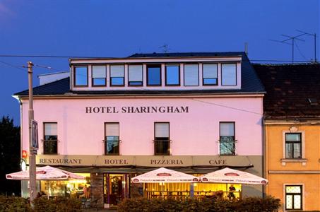 Hotel Sharingham