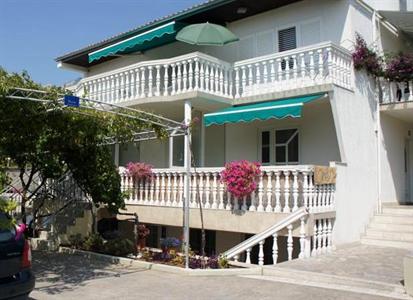 Apartments Kati