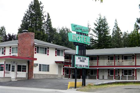 Townhouse Motel